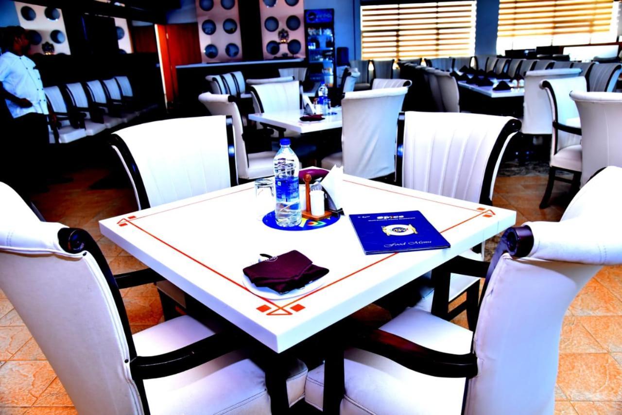 The Grand Krishna Luxury Hotel Chikmagalur Exterior photo